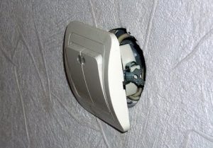 Замена выключателя света в квартире в Стерлитамаке